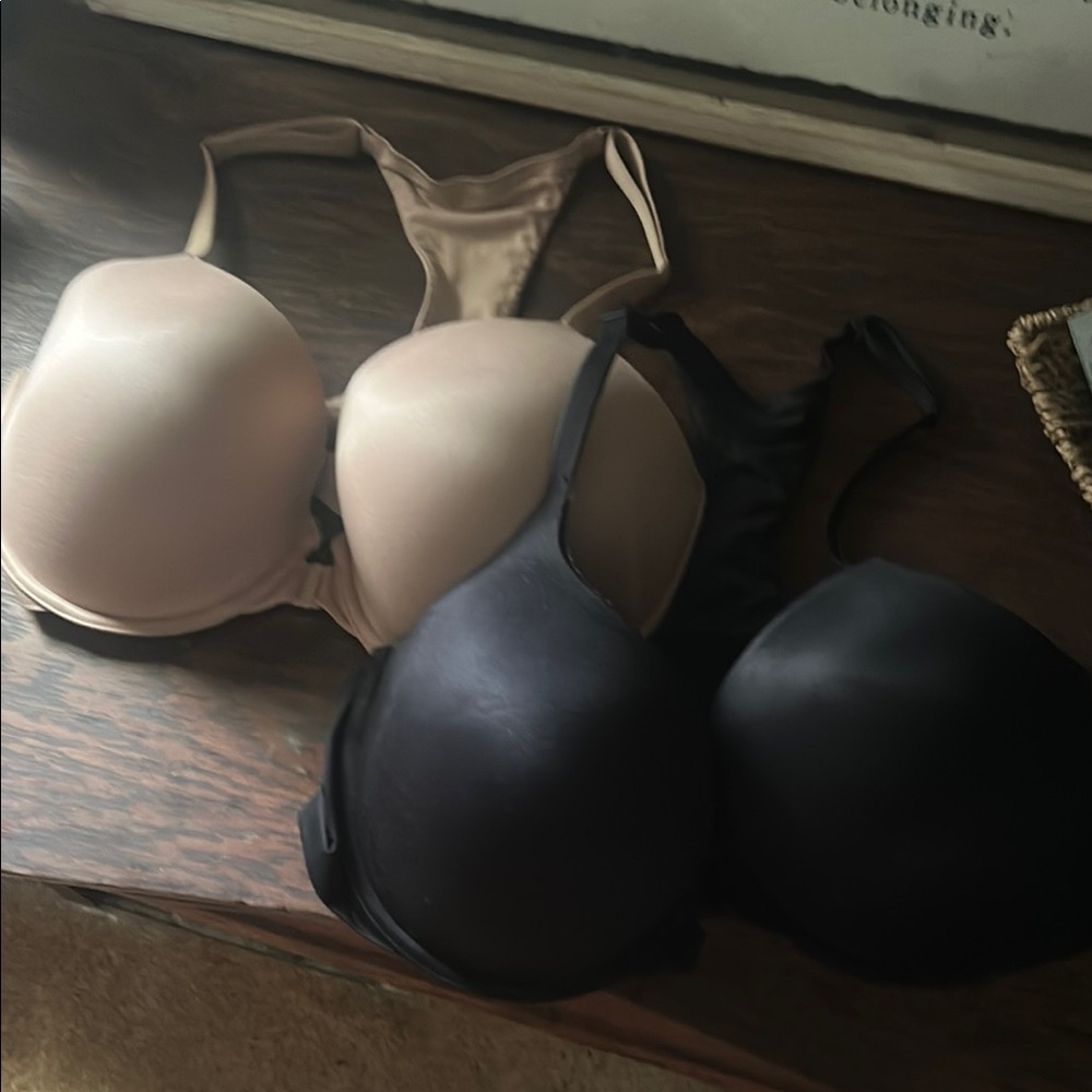Elegant Women's Intimates Set - Black and Tan